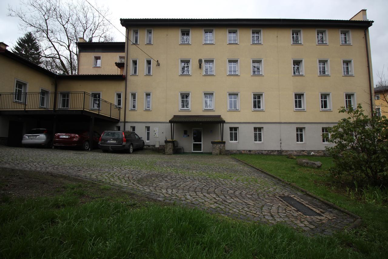 فندق Osrodek Wypoczynkowy Hel Lądek-Zdrój المظهر الخارجي الصورة